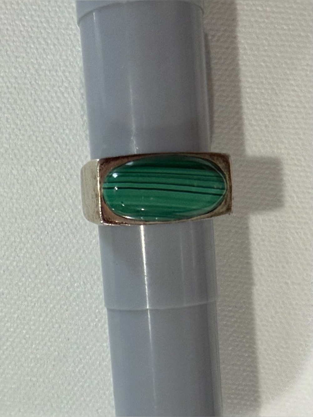 Malachite Gem Cab Ring size 9 Marked 925 - Picture 4 of 8